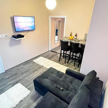 Flamingo Rezidencia Apartman Eger Zewnętrze zdjęcie