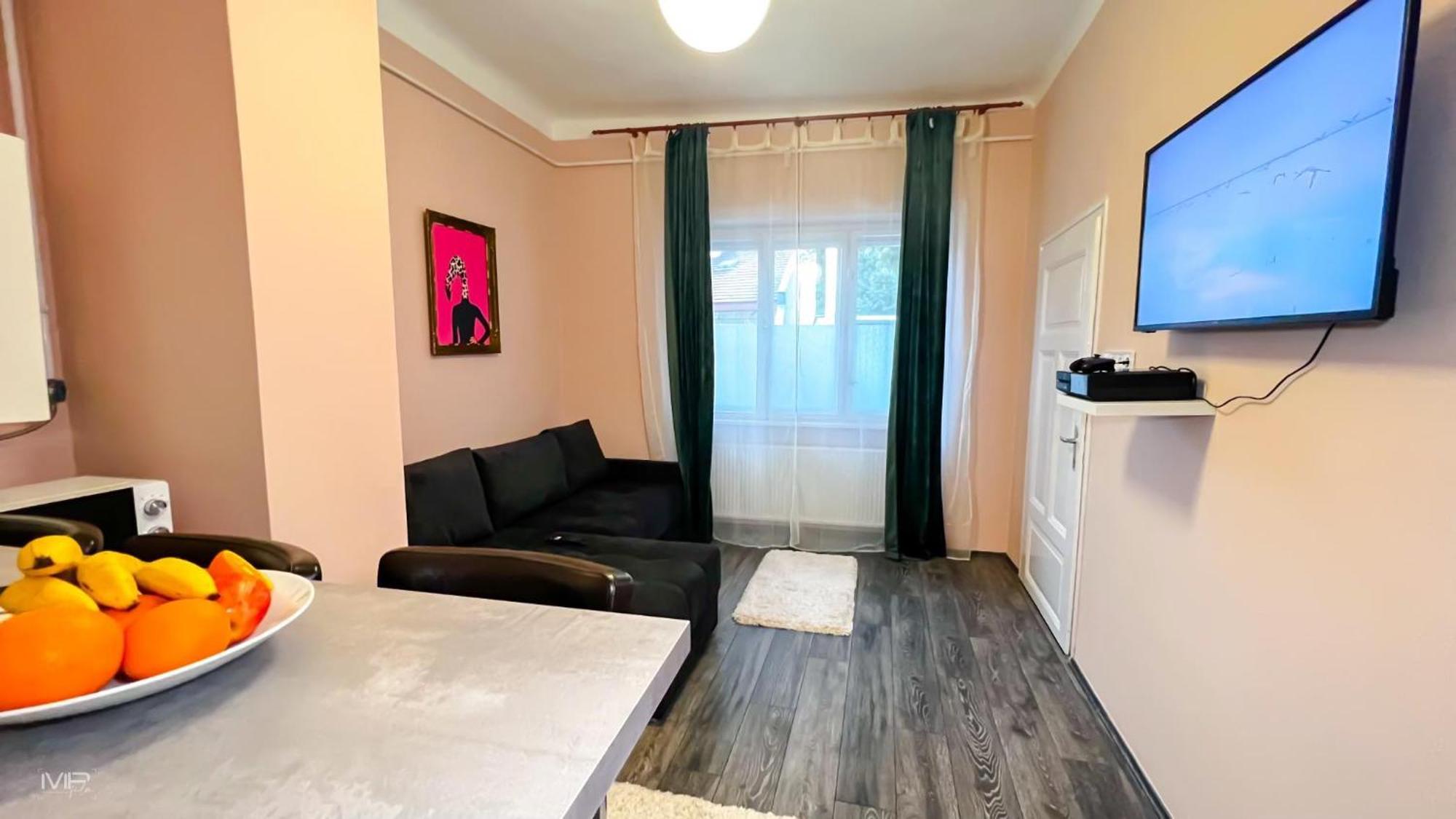 Flamingo Rezidencia Apartman Eger Zewnętrze zdjęcie